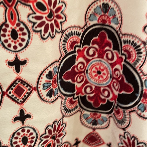 Van Heusen blouse - Picture 3 of 3